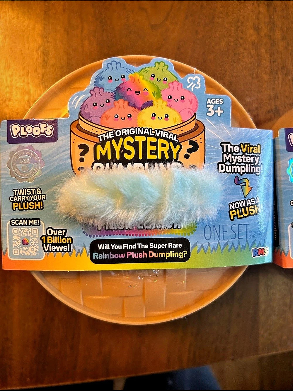 Ploofs The Original Viral Mystery Dumpling Plush Toy NWT